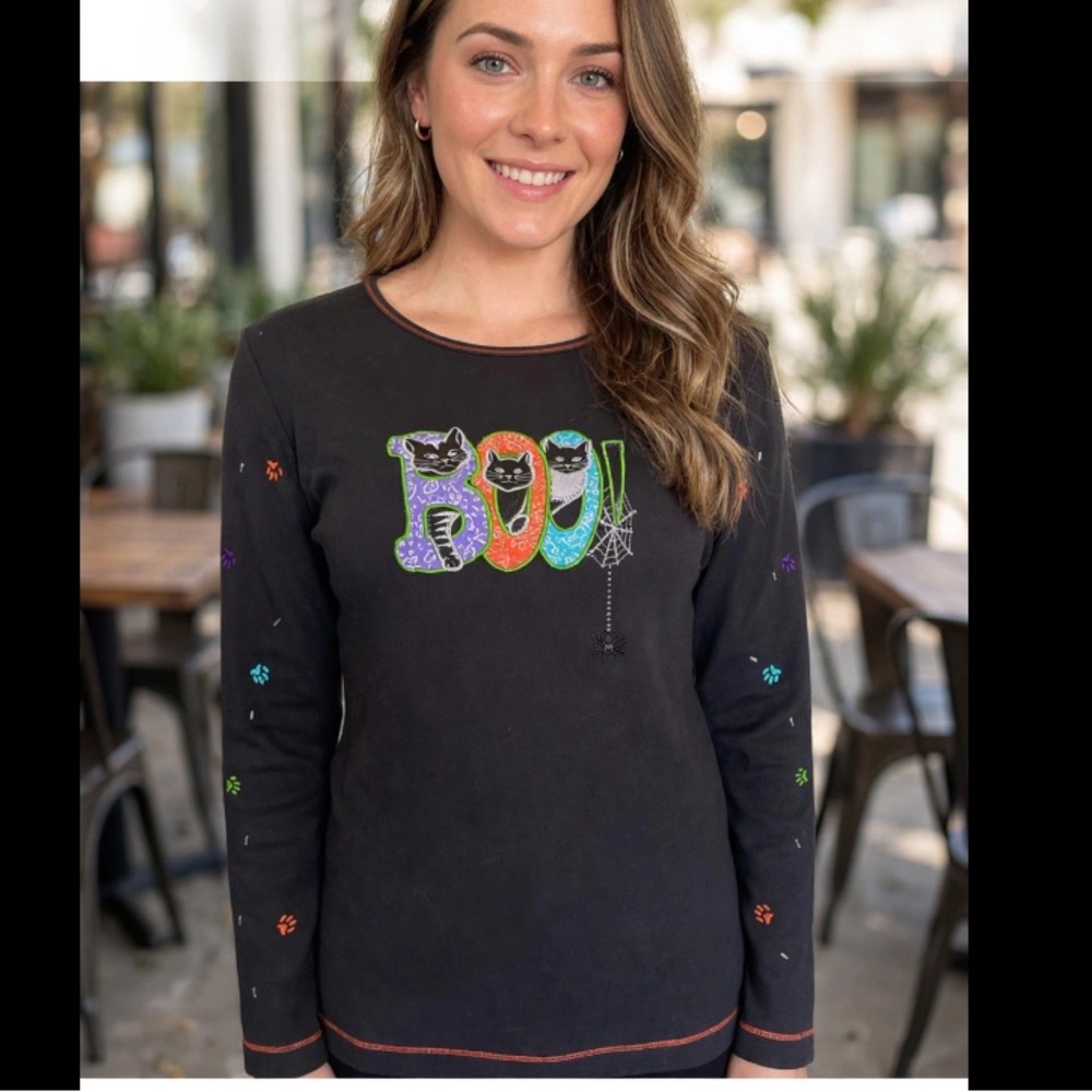 Reference Point New York Black Halloween Long-Sleeve “BOO” Top Size: medium